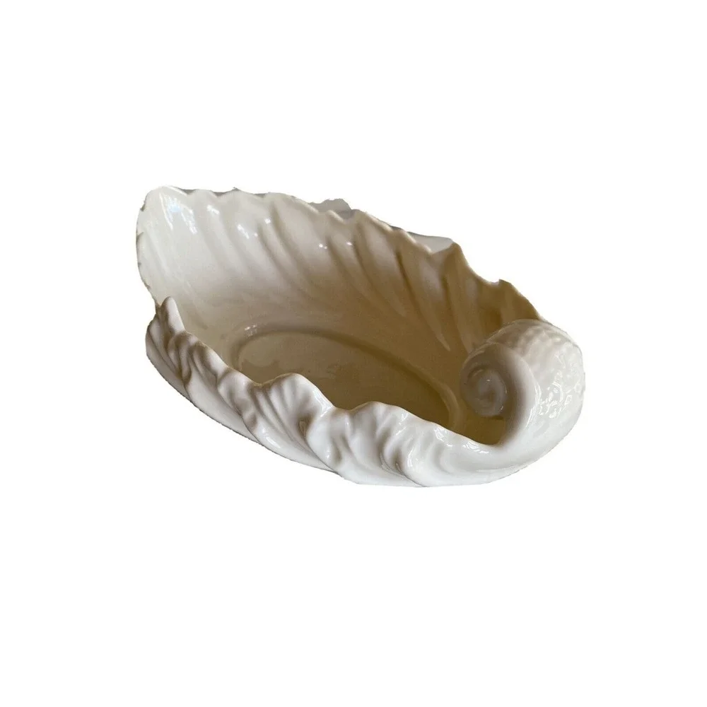 Lenox Decorative Bowl Ivory Bone China Shell‎ Scalloped Nautical Made in USA